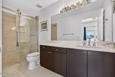 Bath - 13 Bay Pointe Dr, Ormond Beach, FL 32174 photo 5 of 5