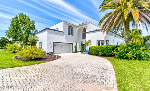 13 Bay Pointe Dr, Ormond Beach, FL 32174