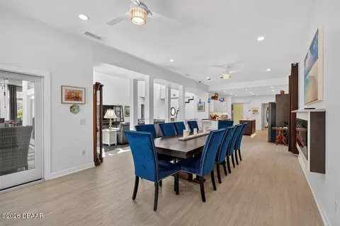 Dining - 13 Bay Pointe Dr, Ormond Beach, FL 32174 photo 3 of 4