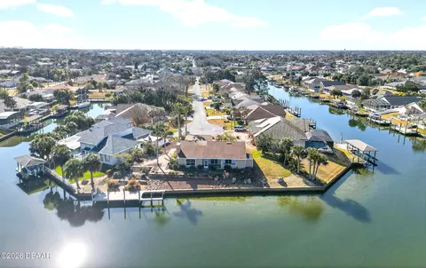 26 Creek Ct, Palm Coast, FL 32137
