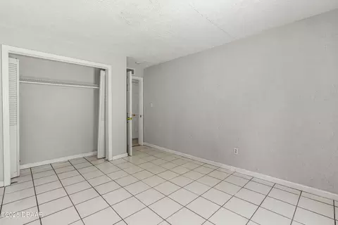 Bedroom - 25 Dormont Dr, Ormond Beach, FL 32176 photo 5 of 6