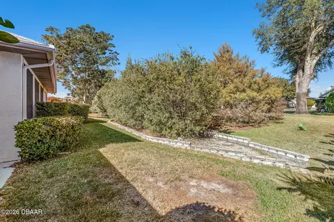Exterior - 55 Kingsley Cir, Ormond Beach, FL 32174 photo 6 of 9