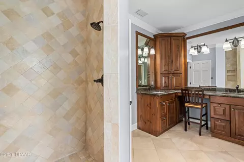 Bath - 22 Tidewater Dr, Ormond Beach, FL 32174 photo 5 of 10