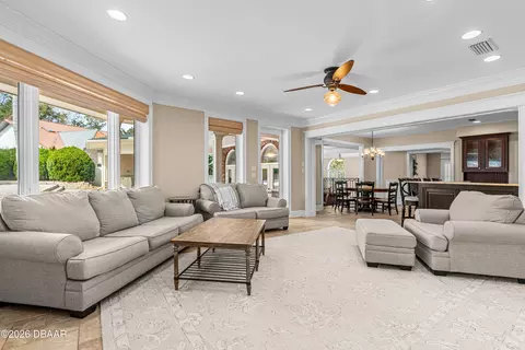 Living - 22 Tidewater Dr, Ormond Beach, FL 32174 photo 5 of 6