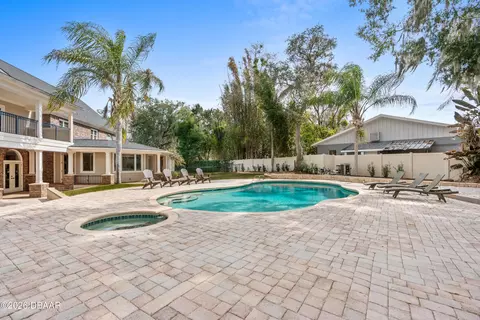 Exterior - 22 Tidewater Dr, Ormond Beach, FL 32174 photo 16 of 20