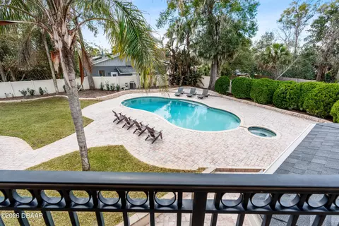 Exterior - 22 Tidewater Dr, Ormond Beach, FL 32174 photo 11 of 20
