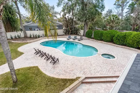 Exterior - 22 Tidewater Dr, Ormond Beach, FL 32174 photo 12 of 20