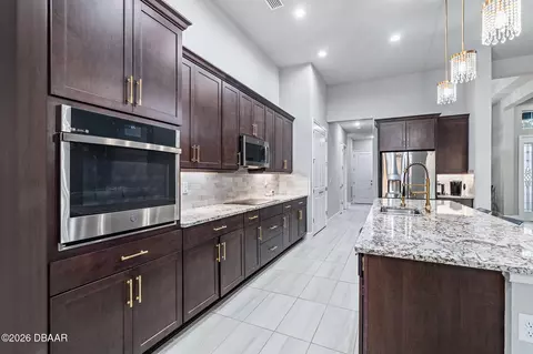 Kitchen - 301 Stirling Bridge Dr, Ormond Beach, FL 32174 photo 3 of 5
