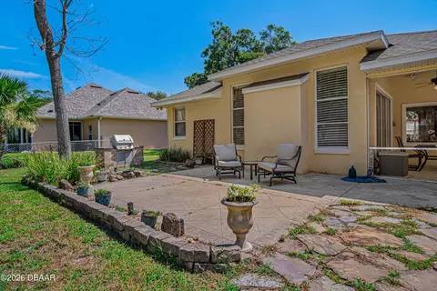 Exterior - 925 Lambert Ave, Flagler Beach, FL 32136 photo 8 of 11