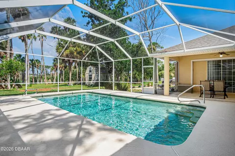 Exterior - 925 Lambert Ave, Flagler Beach, FL 32136 photo 5 of 11