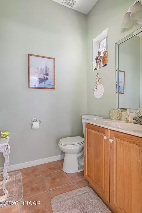 Bath - 925 Lambert Ave, Flagler Beach, FL 32136 photo 5 of 5