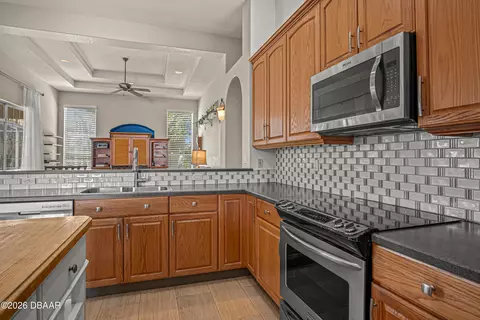 Kitchen - 925 Lambert Ave, Flagler Beach, FL 32136 photo 3 of 6