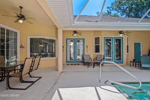 Exterior - 925 Lambert Ave, Flagler Beach, FL 32136 photo 7 of 11