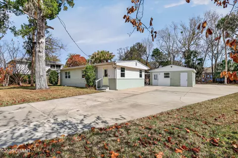 612 Ruth St, Port Orange, FL 32127