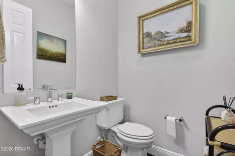 Bath - 5701 NW 40th Loop, Ocala, FL 34482 photo 7 of 8