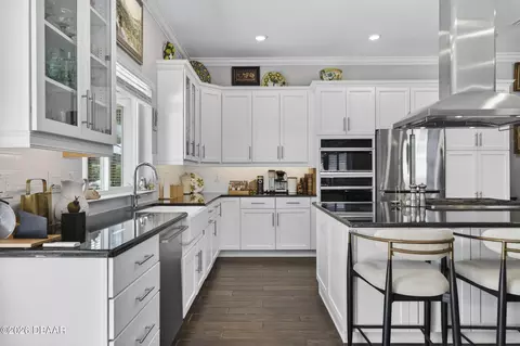 Kitchen - 5701 NW 40th Loop, Ocala, FL 34482 photo 7 of 8