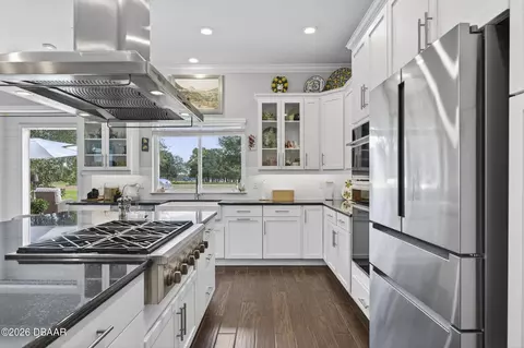Kitchen - 5701 NW 40th Loop, Ocala, FL 34482 photo 5 of 8