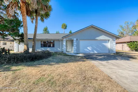 1208 Mardrake Rd, Daytona Beach, FL 32114