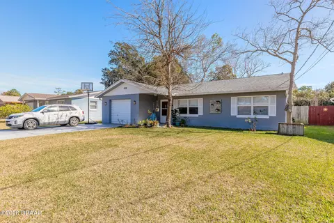 529 Cherry St, South Daytona, FL 32119