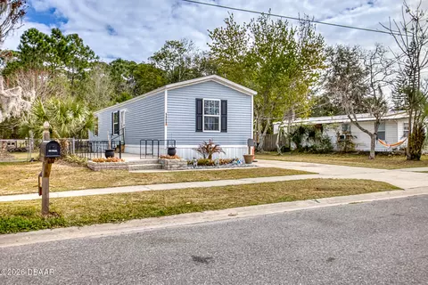 5409 Wood St, Port Orange, FL 32127