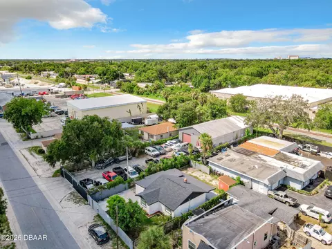 736 N Segrave St, Daytona Beach, FL 32114