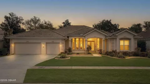 6111 Oxbow Bend Ln, Port Orange, FL 32128