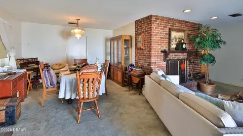 Dining - 5 Friendly Cir, Ormond Beach, FL 32176 photo 1 of 3