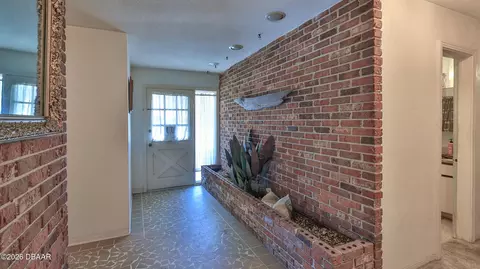 Entry Way - 5 Friendly Cir, Ormond Beach, FL 32176 photo 1 of 1