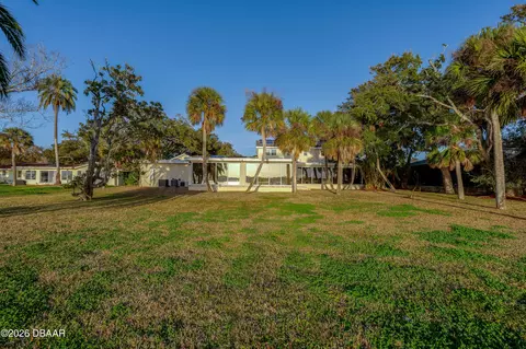 Exterior - 276 John Anderson Dr, Ormond Beach, FL 32176 photo 7 of 8