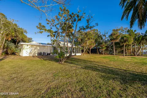 Exterior - 276 John Anderson Dr, Ormond Beach, FL 32176 photo 6 of 8