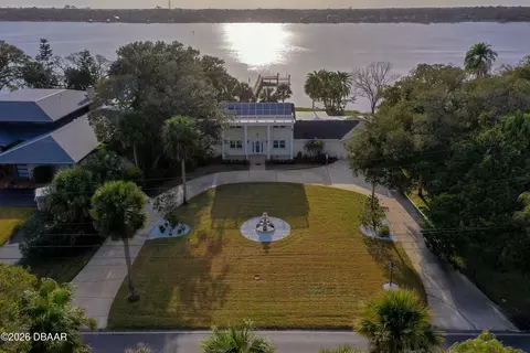 View/Area - 276 John Anderson Dr, Ormond Beach, FL 32176 photo 2 of 19