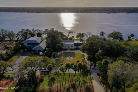 View/Area - 276 John Anderson Dr, Ormond Beach, FL 32176 photo 3 of 19