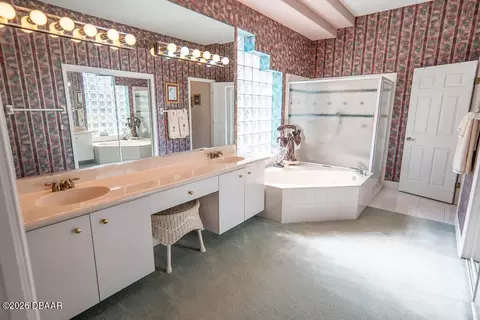 Bath - 31 Gale Ln, Ormond Beach, FL 32174 photo 1 of 8