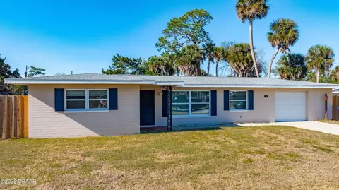 123 W Ocean Ave, Edgewater, FL 32132