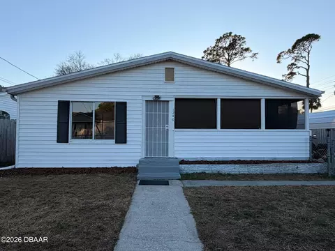 1240 Bender Ave, Holly Hill, FL 32117