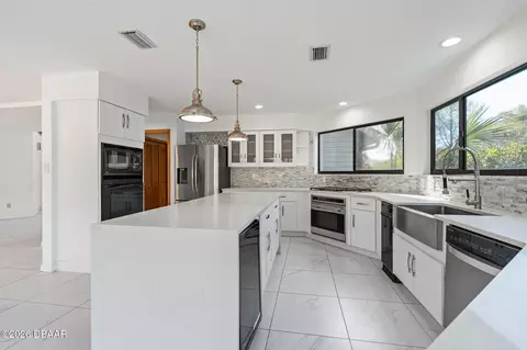 Kitchen - 3 Forest View Way, Ormond Beach, FL 32174 photo 4 of 6
