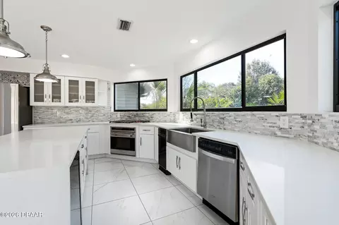 Kitchen - 3 Forest View Way, Ormond Beach, FL 32174 photo 6 of 6