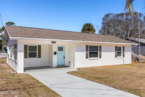 307 Legion Pl, Port Orange, FL 32129