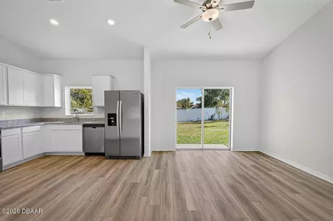 2138 E Hyde Dr, Deltona, FL 32738 photo 10