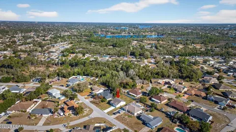 2138 E Hyde Dr, Deltona, FL 32738 photo 37