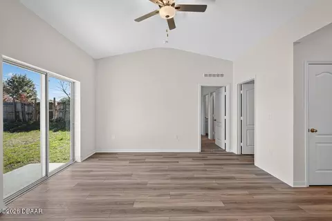 2138 E Hyde Dr, Deltona, FL 32738 photo 16
