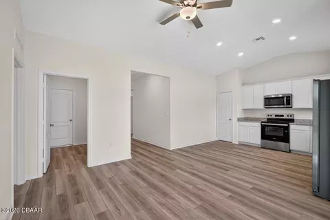 2138 E Hyde Dr, Deltona, FL 32738 photo 17