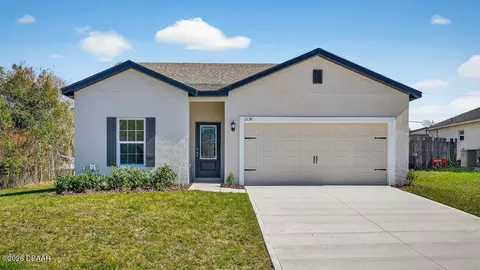 2138 E Hyde Dr, Deltona, FL 32738