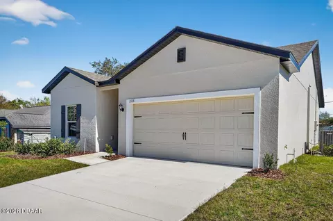 2138 E Hyde Dr, Deltona, FL 32738 photo 5