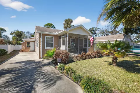 1218 Daytona Ave, Holly Hill, FL 32117