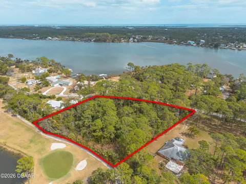 1860 Bayview Dr, New Smyrna Beach, FL 32168