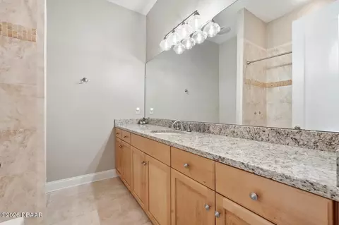 Bath - 6595 Collier Rd, Saint Augustine, FL 32092 photo 6 of 12