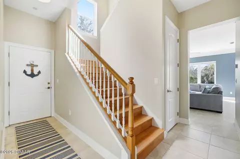Entry Way - 6595 Collier Rd, Saint Augustine, FL 32092 photo 4 of 7