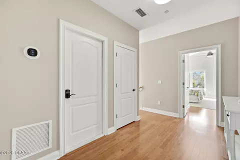 Entry Way - 6595 Collier Rd, Saint Augustine, FL 32092 photo 6 of 7