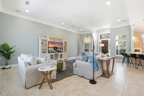 Living - 6595 Collier Rd, Saint Augustine, FL 32092 photo 3 of 7